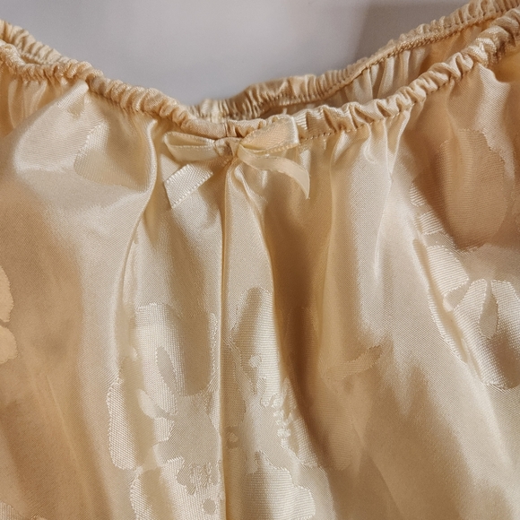 Vintage Designs By Faris Robe with Panties Size Small Kimono-Style Tie Missing - Picture 7 of 13